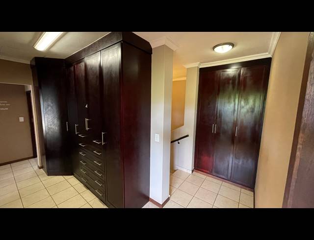 3 BEDROOM FREESTANDING FOR SALE IN KOSMOSDAL